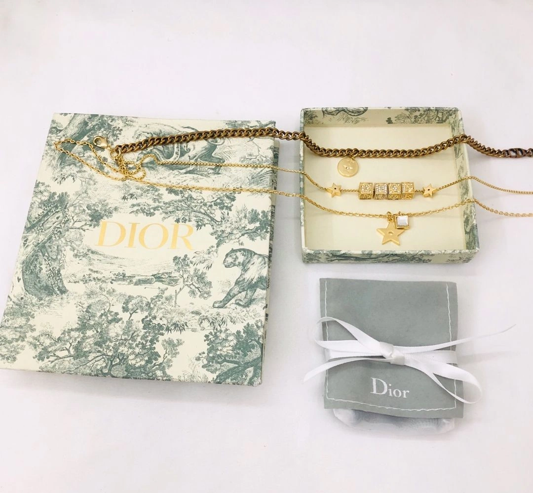 Best Price Christian Dior Lucky Square Pendants Logo Charm Women’s Fashion Brass Star Faux Multi-chain Necklace
