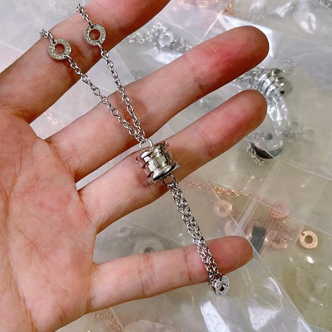 Bvlgari B.Zero1 Tassel Necklace Yellow Gold White Gold Rose Gold