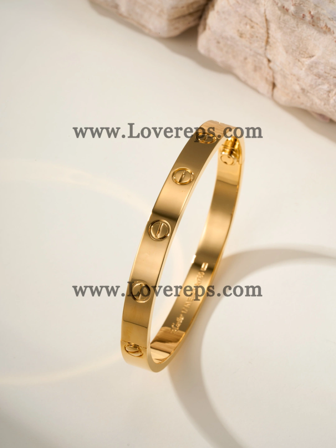 Cartier Classics Love Bracelet Yellow Gold