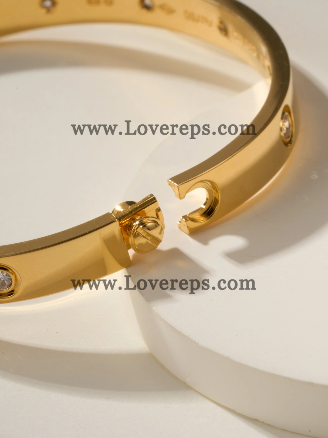 Cartier Classics Love Bracelet with 10 Diamonds White Gold