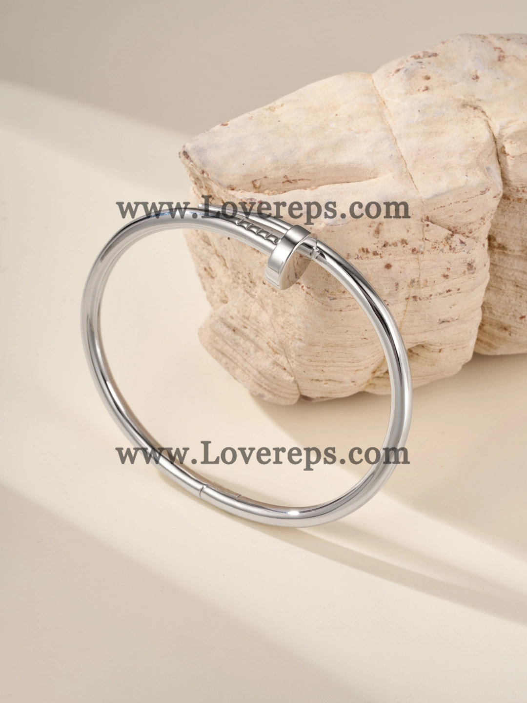 Cartier Juste Un Clou Bracelet Classic Model White Gold