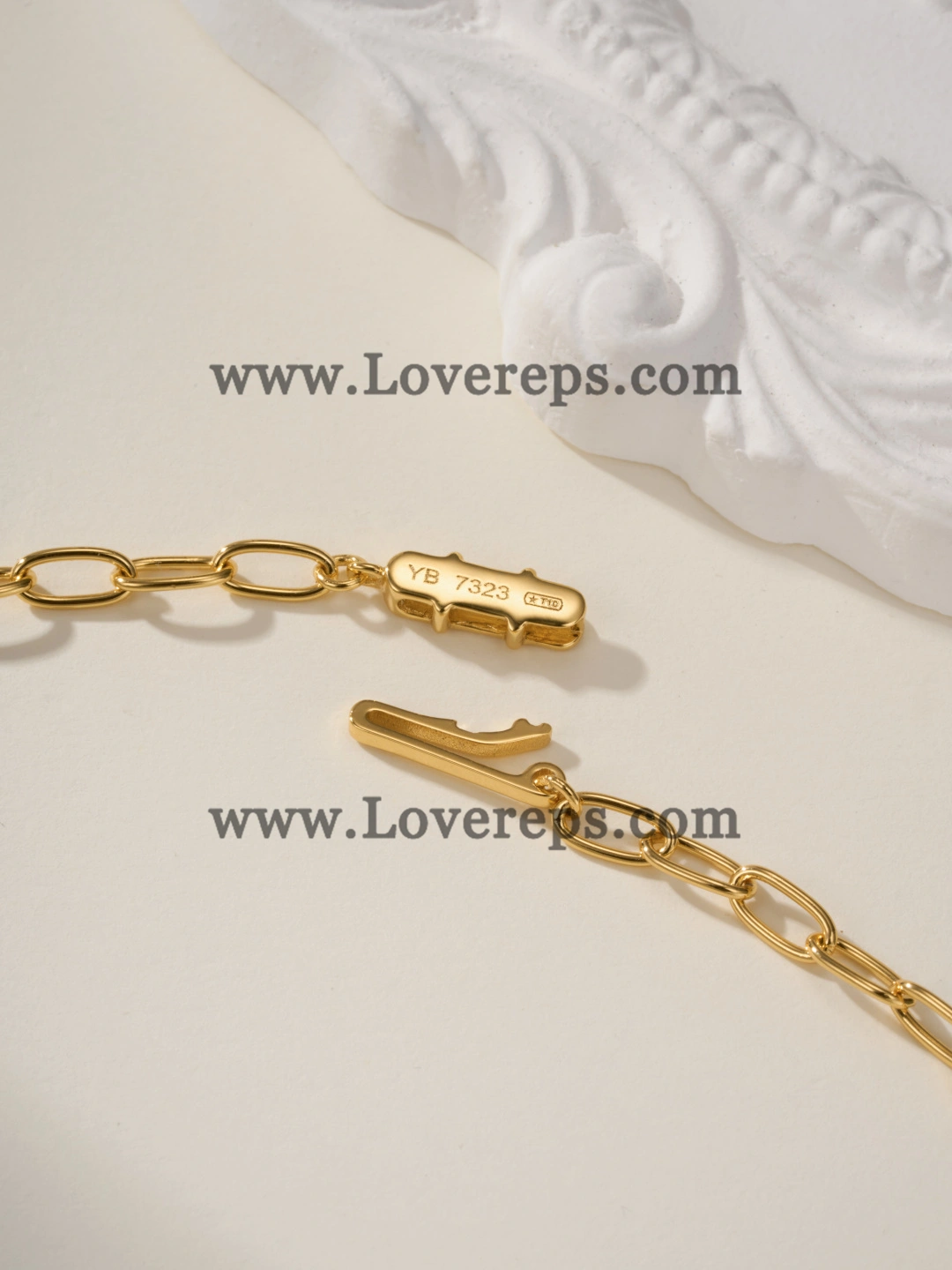 Cartier Juste un Clou Chain Pendant with Diamonds Yellow Gold Rose Gold White Gold