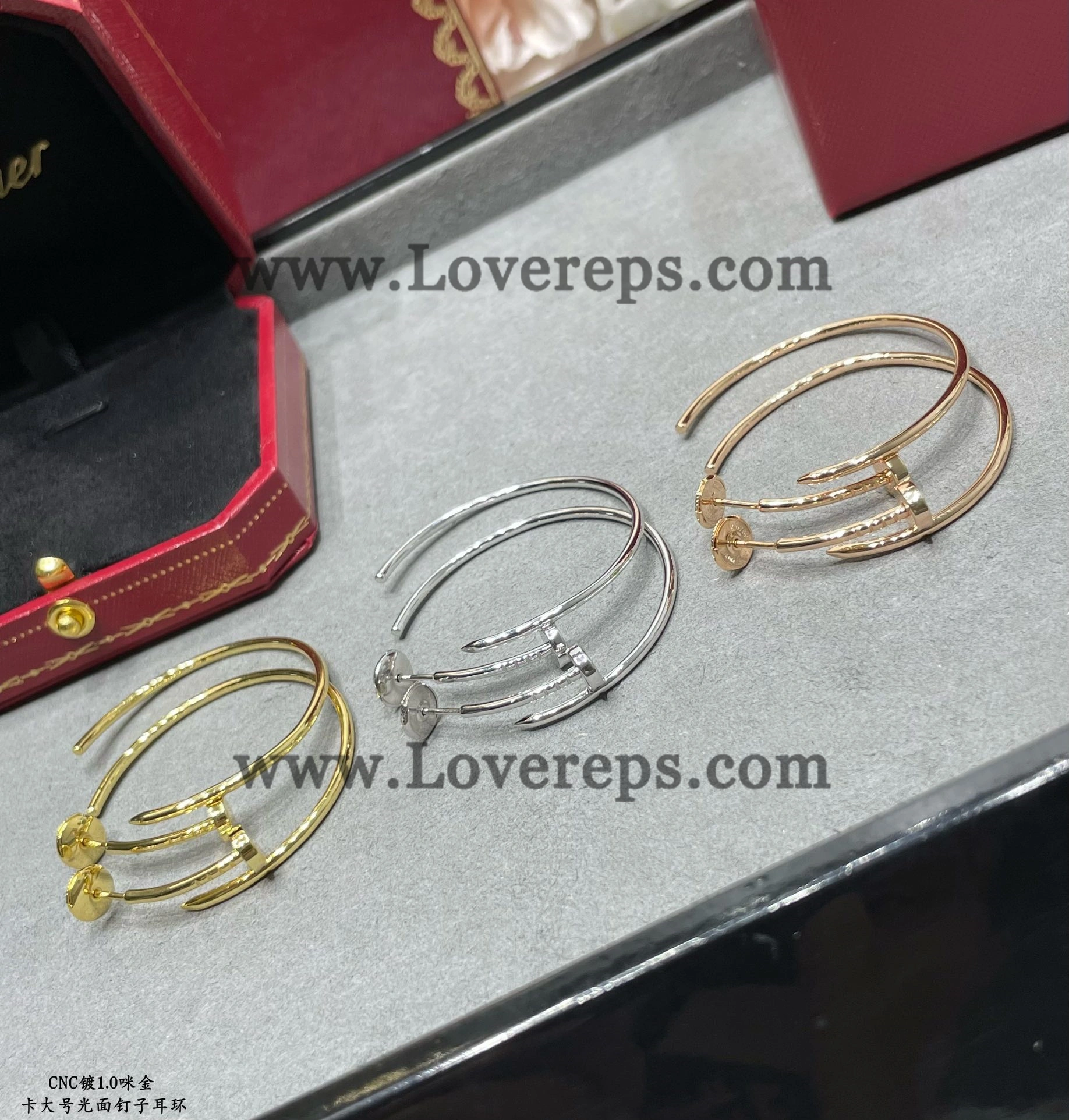 Cartier Juste un Clou Hoop Earrings Large Model Yellow Gold Rose Gold White Gold