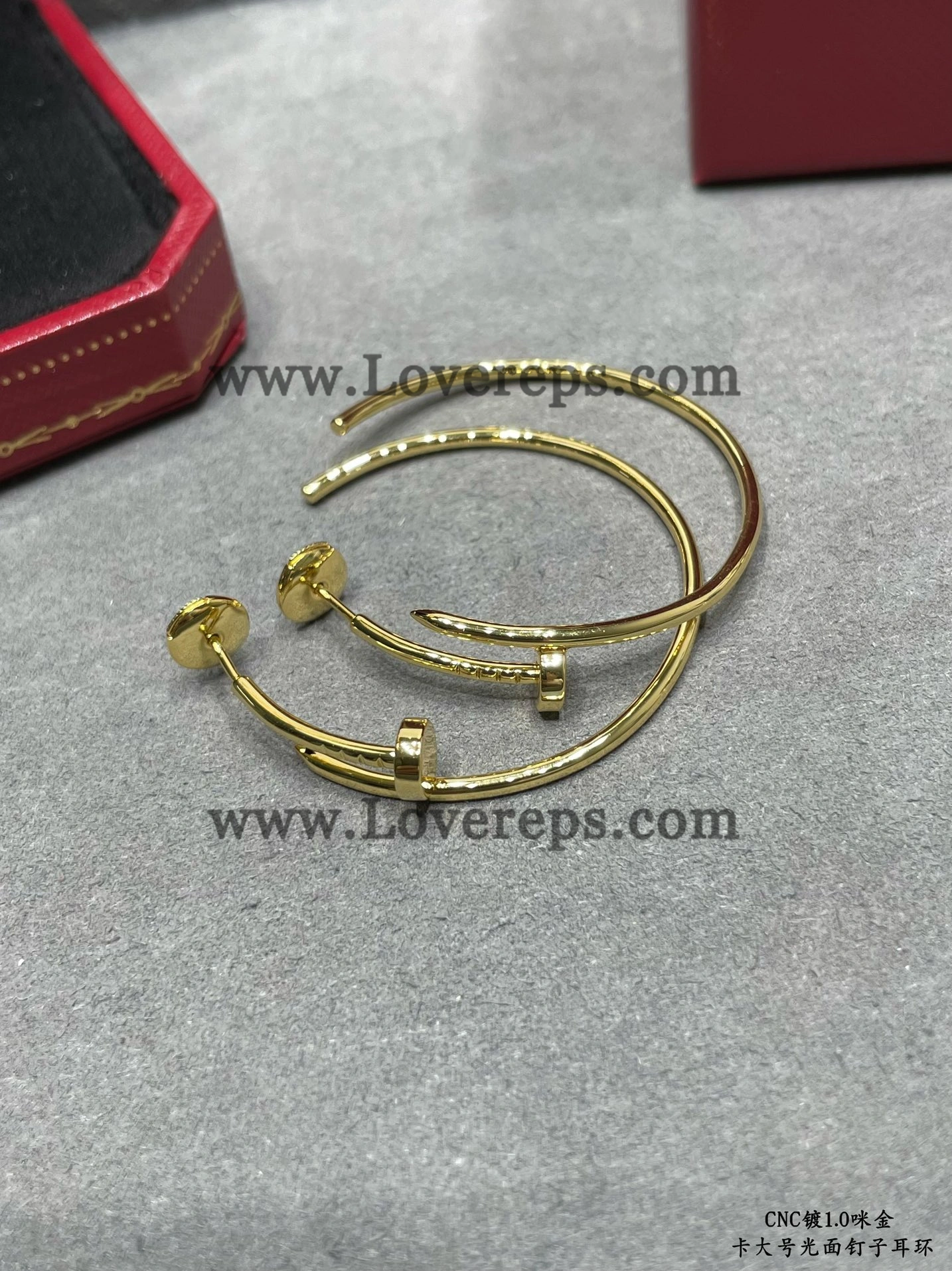 Cartier Juste un Clou Hoop Earrings Large Model Yellow Gold Rose Gold White Gold