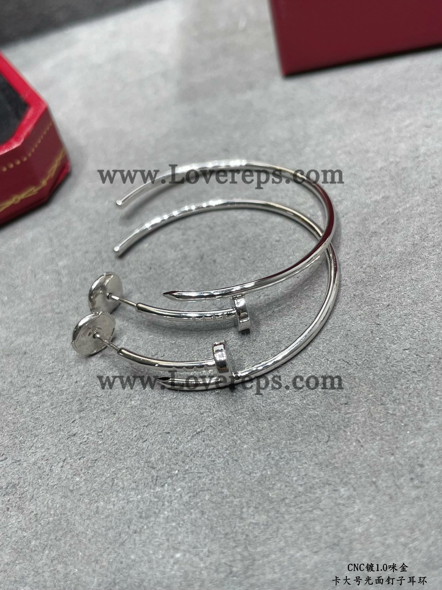 Cartier Juste un Clou Hoop Earrings Large Model Yellow Gold Rose Gold White Gold