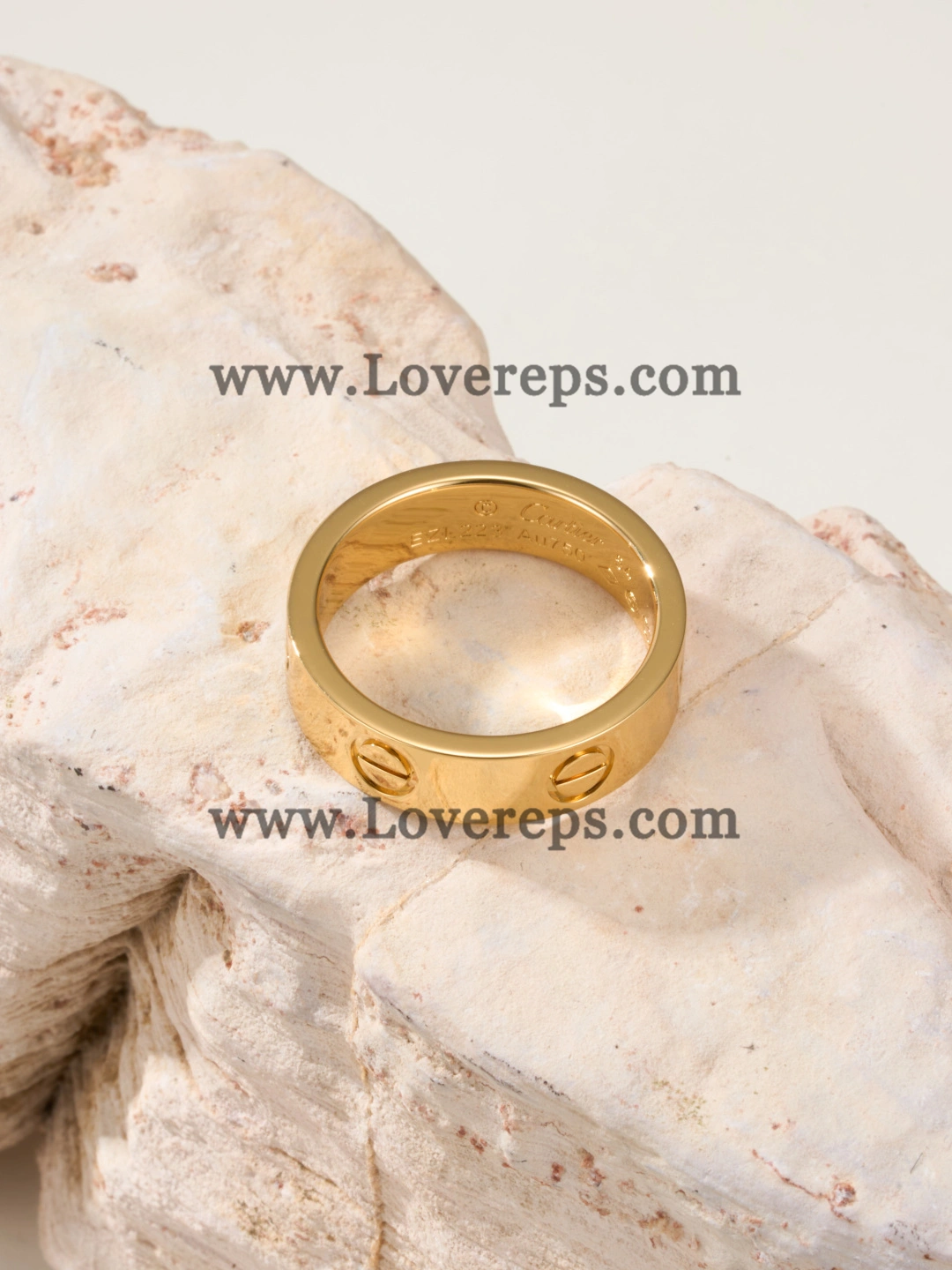 Cartier LOVE Ring Classic Mondel Yellow Gold Rose Gold White Gold
