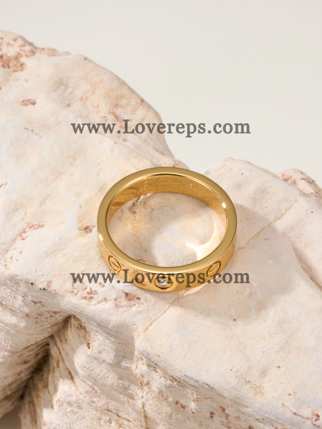 Cartier LOVE Ring Small Mondel With 1 Diamonds Yellow Gold Rose Gold White Gold