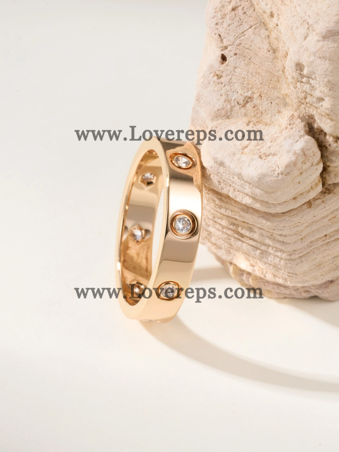 Cartier LOVE Ring Small Mondel With 8 Diamonds Yellow Gold Rose Gold White Gold