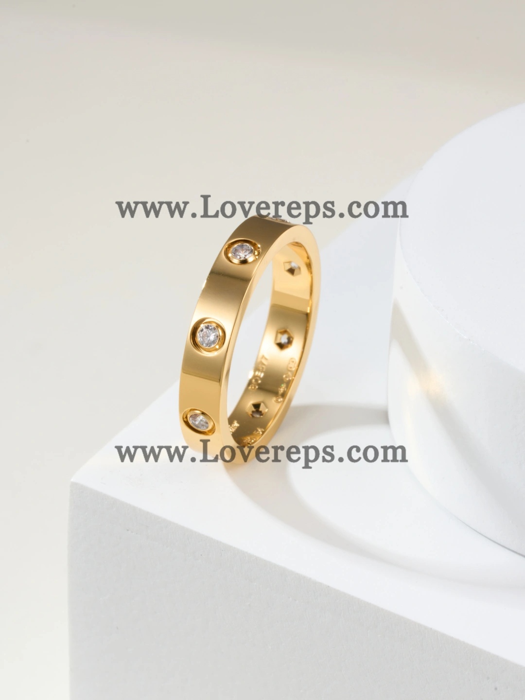 Cartier LOVE Ring Small Mondel With 8 Diamonds Yellow Gold Rose Gold White Gold