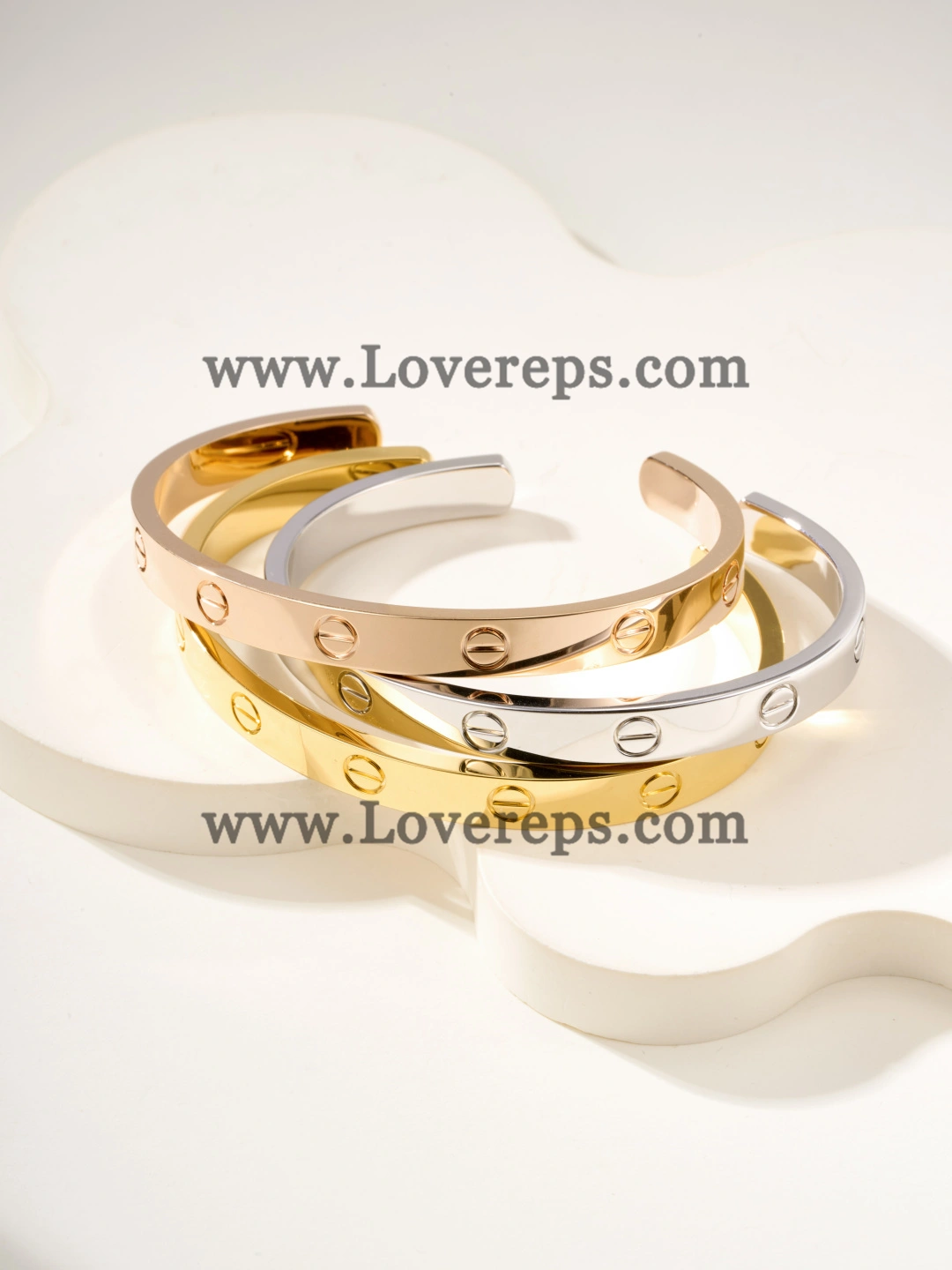 Cartier Semi-Open Love Bracelet Love Bracelet Yellow Gold White Gold Rose Gold