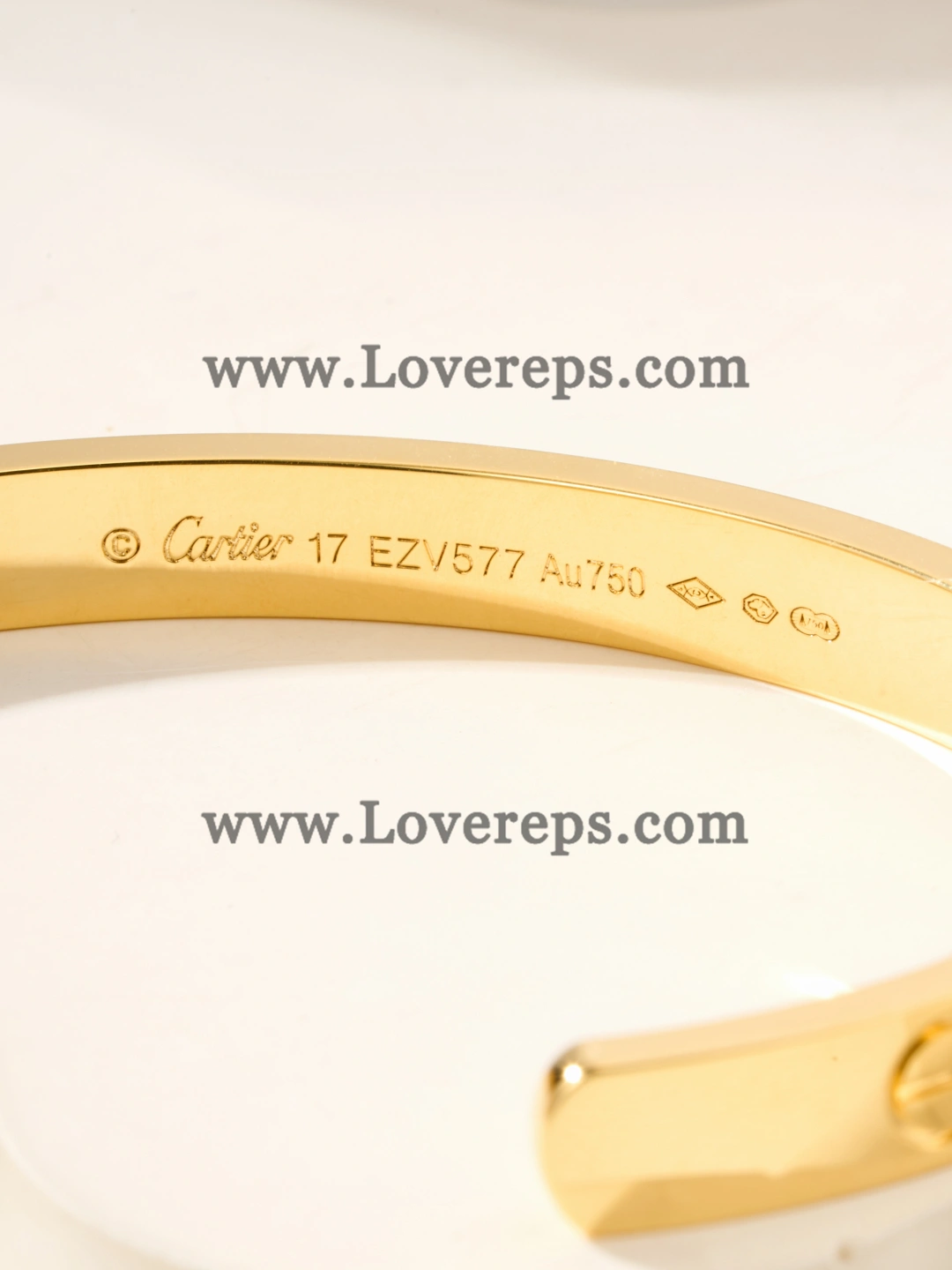 Cartier Semi-Open Love Bracelet Love Bracelet Yellow Gold White Gold Rose Gold