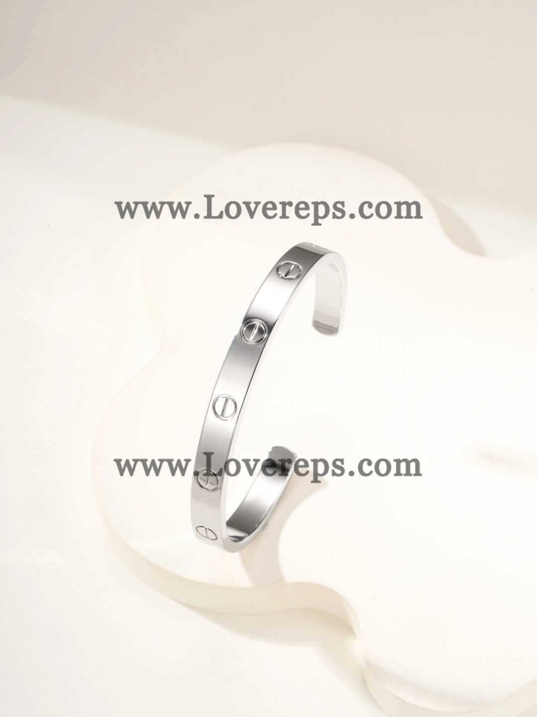 Cartier Semi-Open Love Bracelet Love Bracelet Yellow Gold White Gold Rose Gold