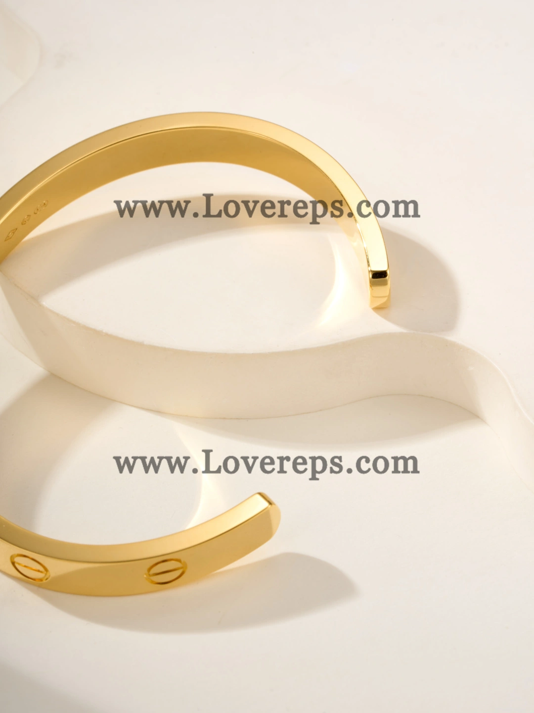 Cartier Semi-Open Love Bracelet Love Bracelet Yellow Gold White Gold Rose Gold
