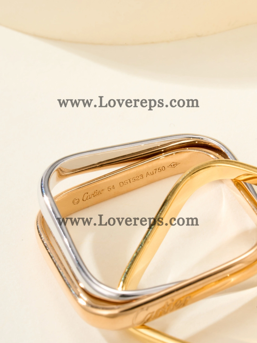 Cartier Trinity Ring Cushion-Shaped Classic Model