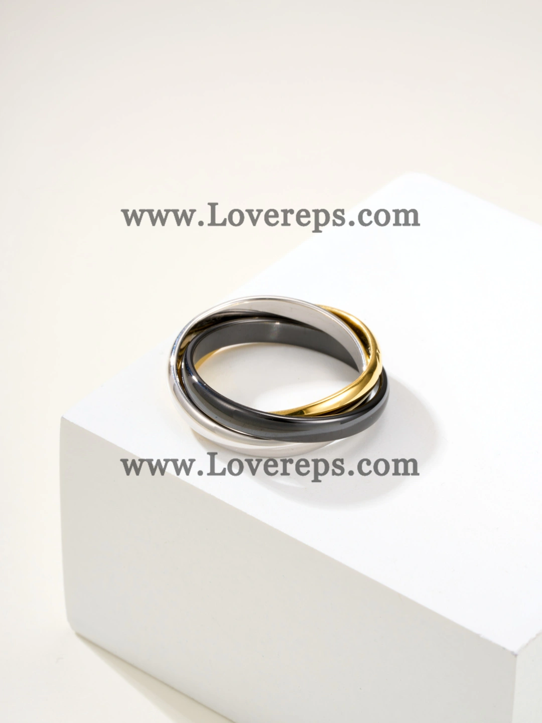 Cartier Trinity Ring with Ceramic Classic Model