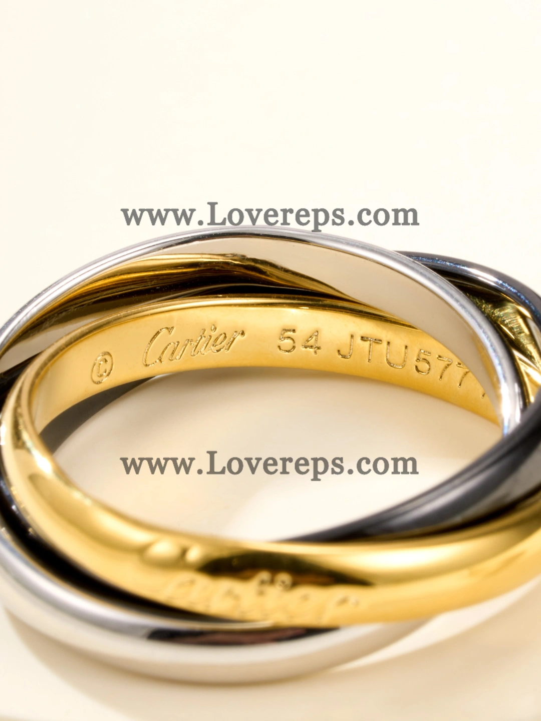 Cartier Trinity Ring with Ceramic Classic Model