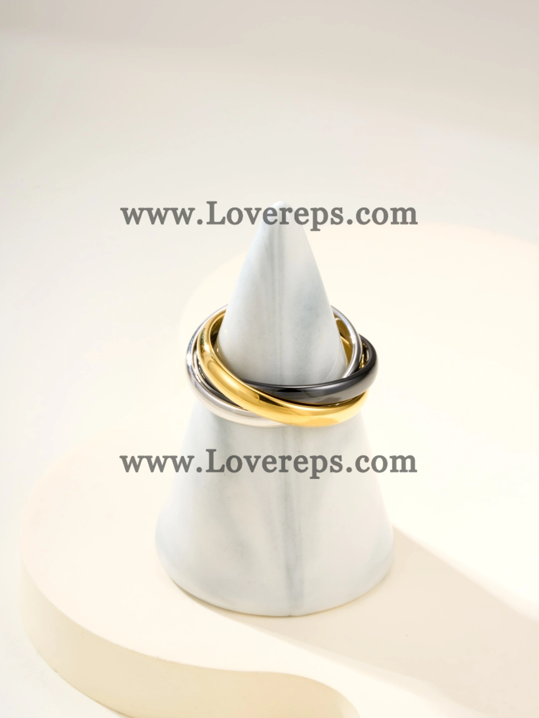 Cartier Trinity Ring with Ceramic Classic Model