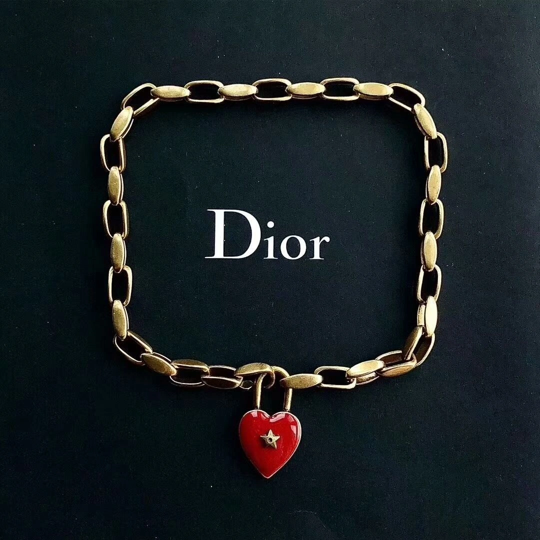 Celebrity Style Dior Dioramour Womens Red Drop-shaped Retro Brass Lucky Locket Fake Necklace N0991DMRLQ_D911