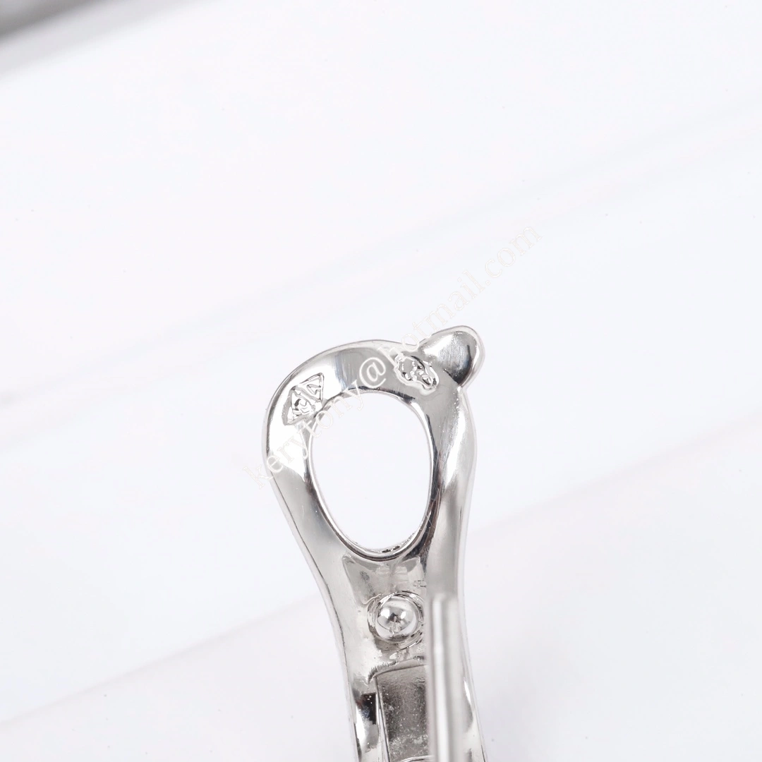 Celebrity Style Van Cleef Arpels Frivole Small Earrings White Gold With Diamond In Paris Replica