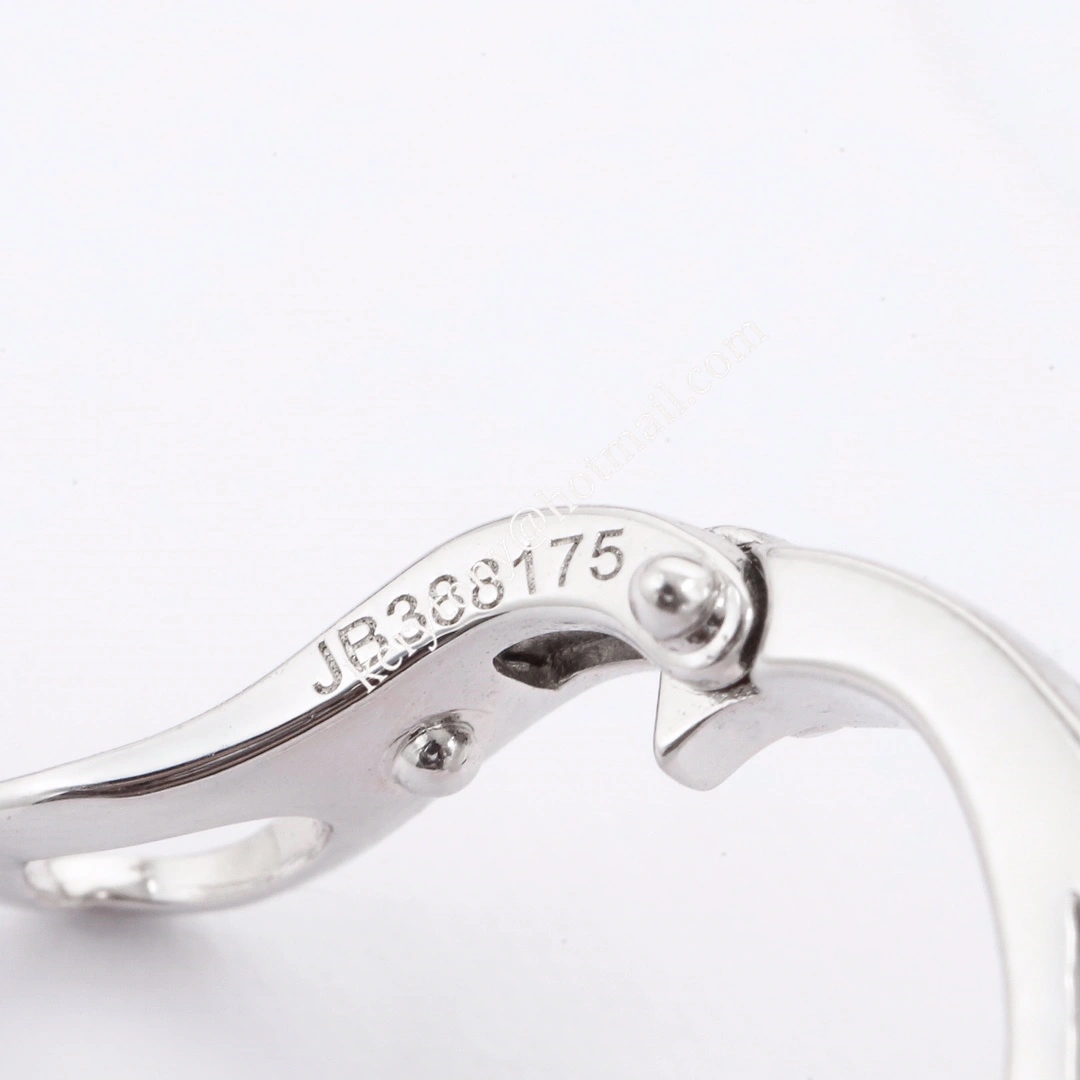 Celebrity Style Van Cleef Arpels Frivole Small Earrings White Gold With Diamond In Paris Replica