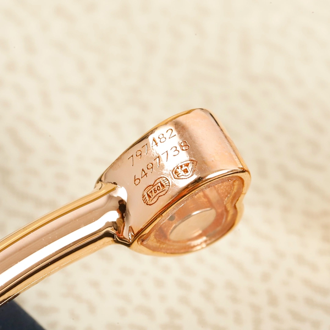 Chopard Happy Hearts Bangle Champagne Gold