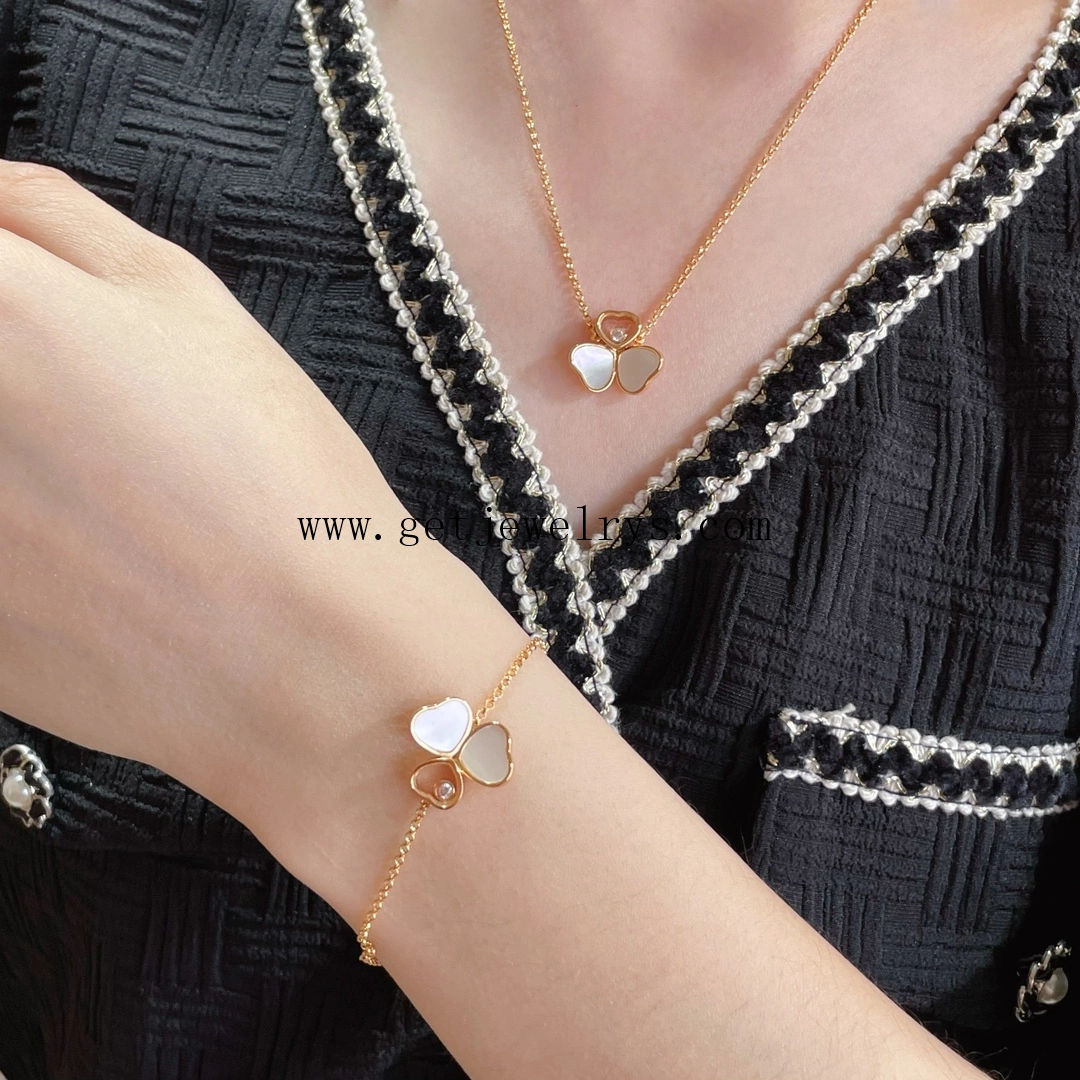 Chopard Happy Hearts Wings Bracelet with Diamonds and Mother-of-pearl Yellow Gold