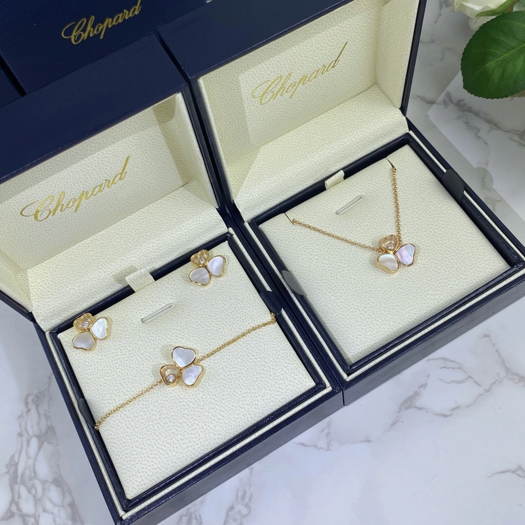 Chopard Happy Hearts Wings Necklace Ethical Rose Gold Diamond