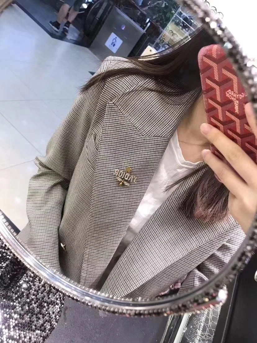 Christian Dior J’Adior Star Charming Bee Retro Brass Logo Motif Diamonds Brooch For Womens Replica V0301ADRCY_D908