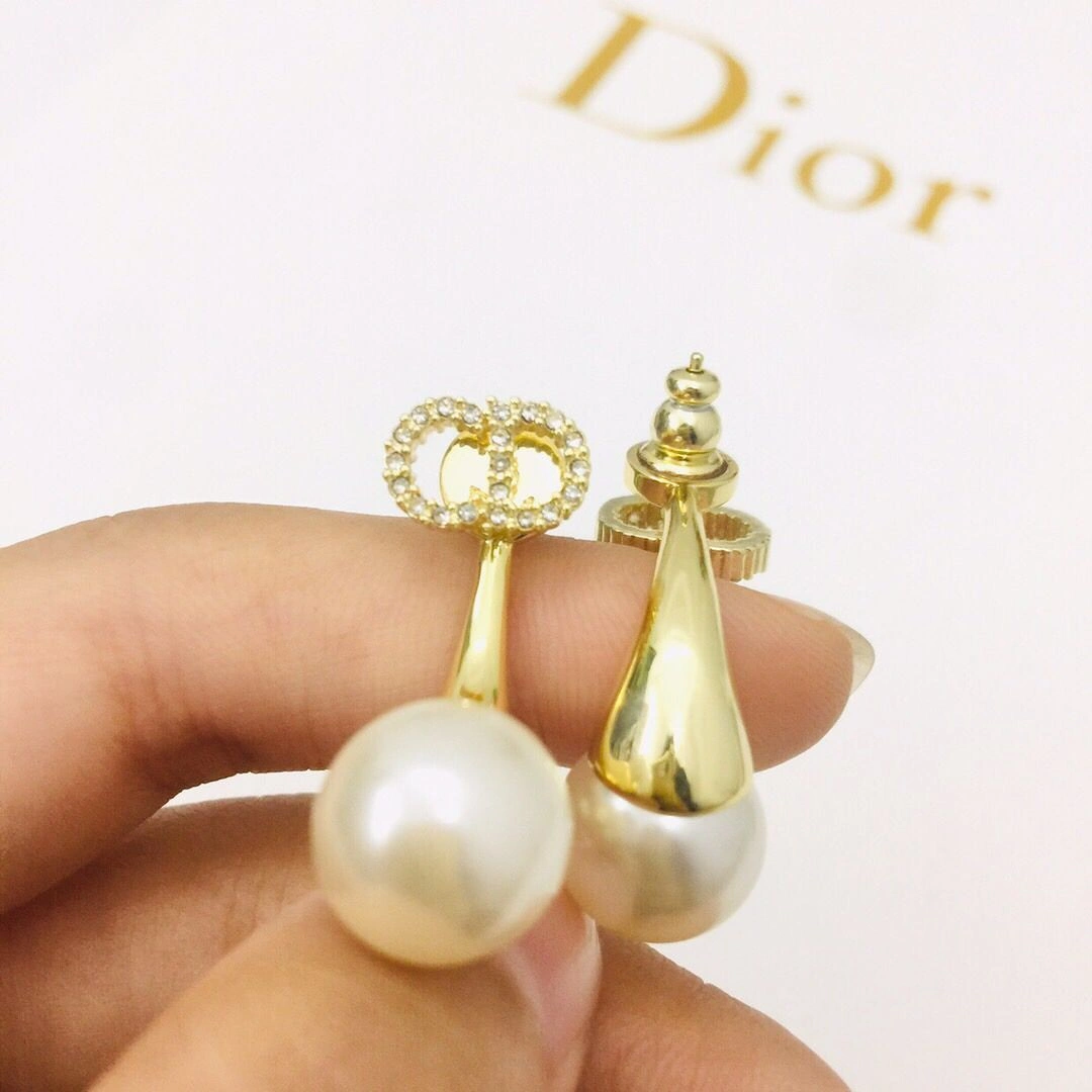 Christian Dior Petit CD White Pearl Pendant Paved Diamonds CD Signature Females Yellow Gold Plated Earrings Online