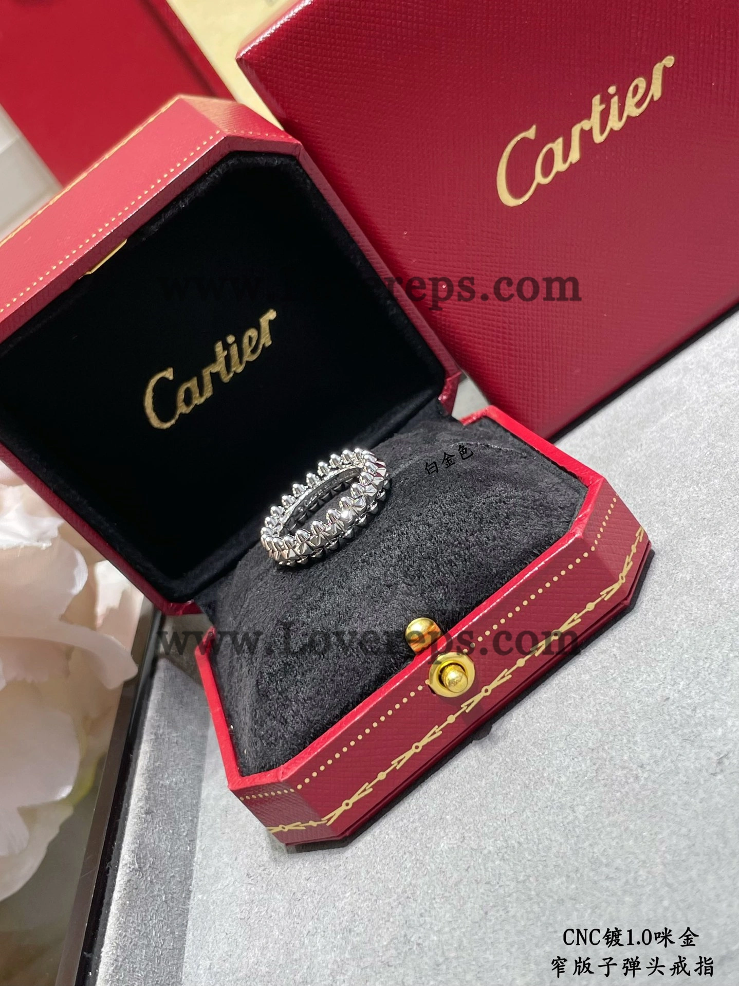 Clash de Cartier Ring Small Model Yellow Gold Rose Gold White Gold