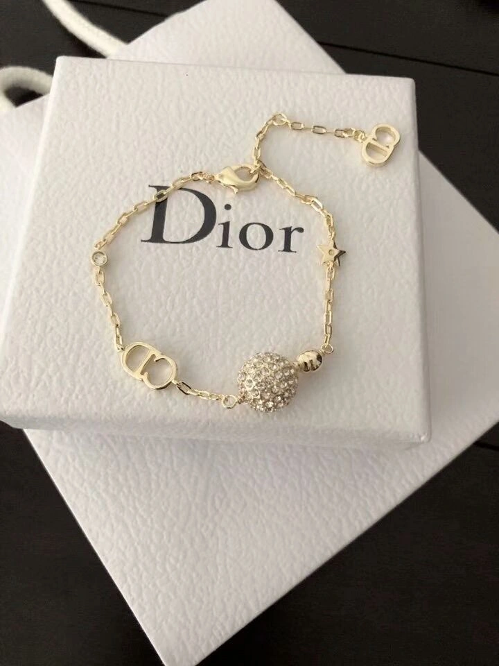 Dior La petite Tribale Womens Gold-plated CD Style Ball– Pearl Fashion Diamonds Bracelet Replica