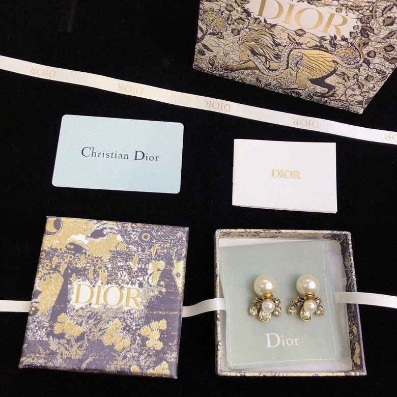 Dior Water Drop Diamond Inlay Gold -tone Female White Pearl Earrings Fashion New Style Jewellery Online