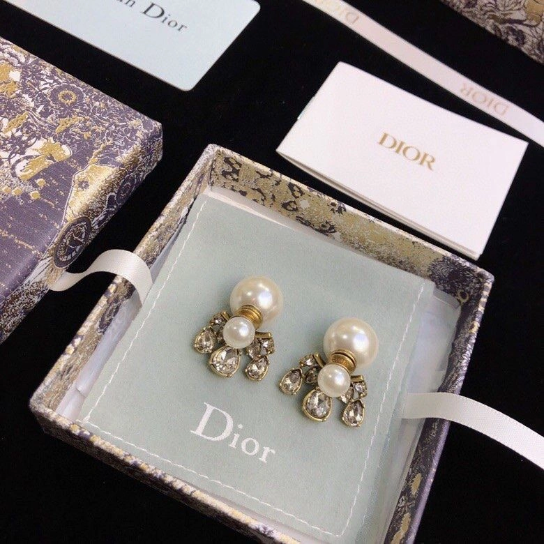 Dior Water Drop Diamond Inlay Gold -tone Female White Pearl Earrings Fashion New Style Jewellery Online