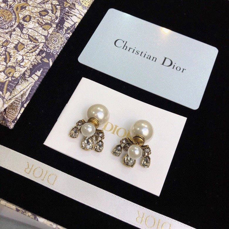 Dior Water Drop Diamond Inlay Gold -tone Female White Pearl Earrings Fashion New Style Jewellery Online