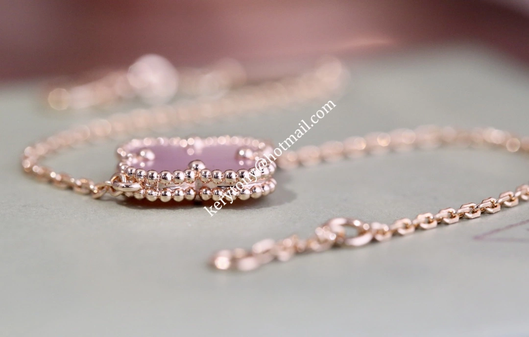 Fashion Trends Van Cleef Arpels Vintage Alhambra Bracelet Rose Gold With Pink Mother-of-Pearl for Sale