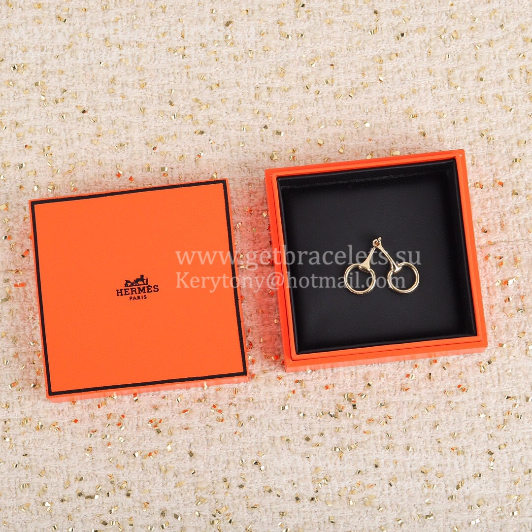 Fine Jewelry Hermes Small Mors Scarf Ring Buckle in Rose Gold