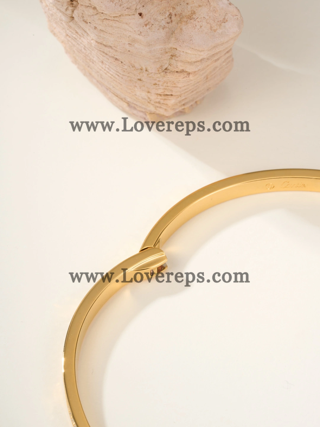 Hand-Set) Cartier Love Bracelet Small Model With Pave Diamonds White Gold Yellow Gold Rose Gold