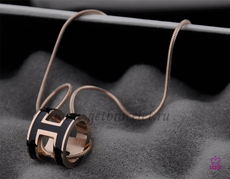 Hermes 3D Pop “H” logo Snake Bone Black Necklace in Pink Gold