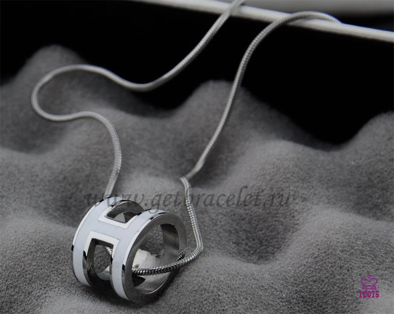 Hermes 3D Pop “H” logo Snake Bone White Necklace in White Gold