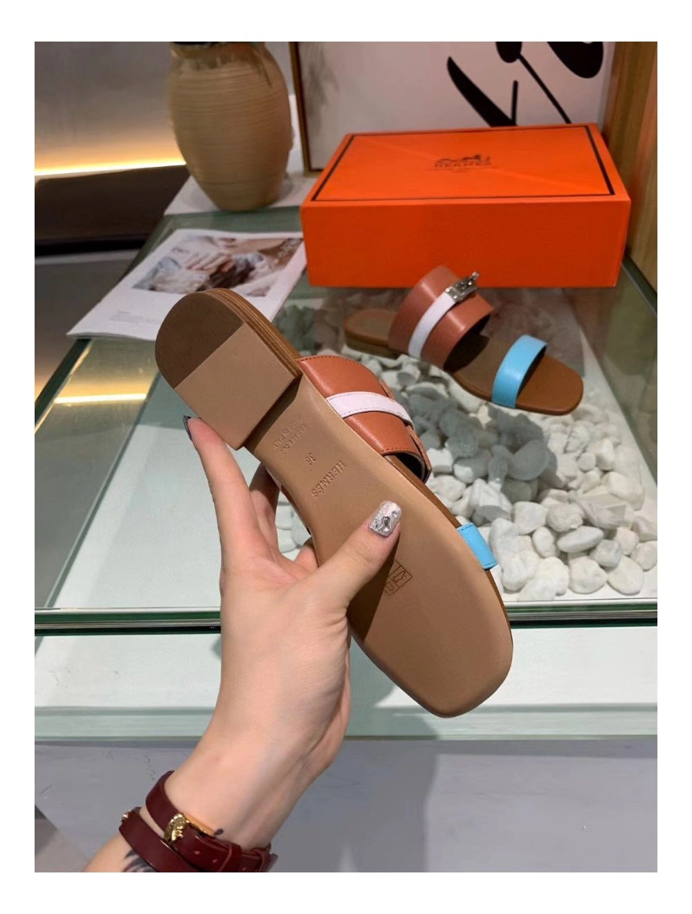 Hermes Avenue Sandals In Multicolour Calfskin