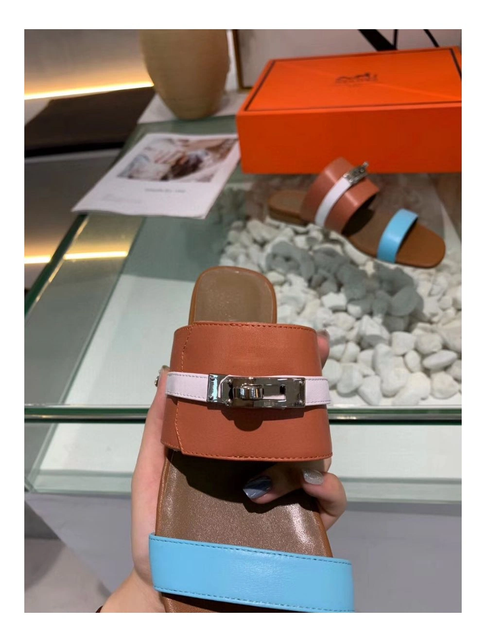 Hermes Avenue Sandals In Multicolour Calfskin