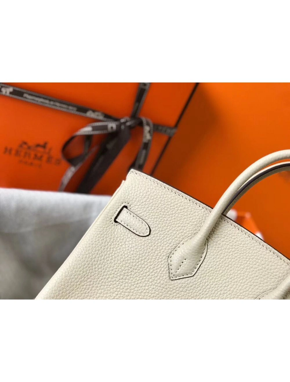 Hermes Birkin 25cm Bag In Beton Clemence Leather GHW