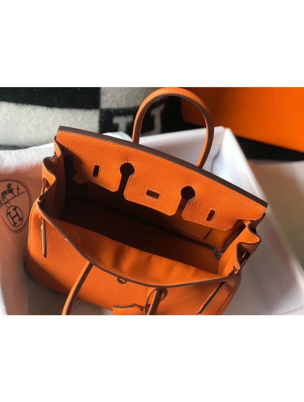 Hermes Birkin 25cm Bag In Orange Clemence Leather GHW