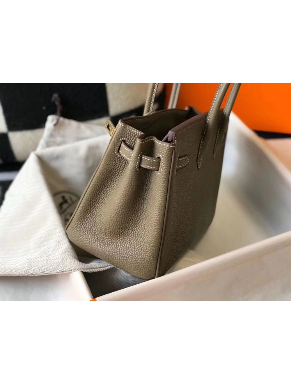 Hermes Birkin 25cm Bag In Taupe Clemence Leather GHW