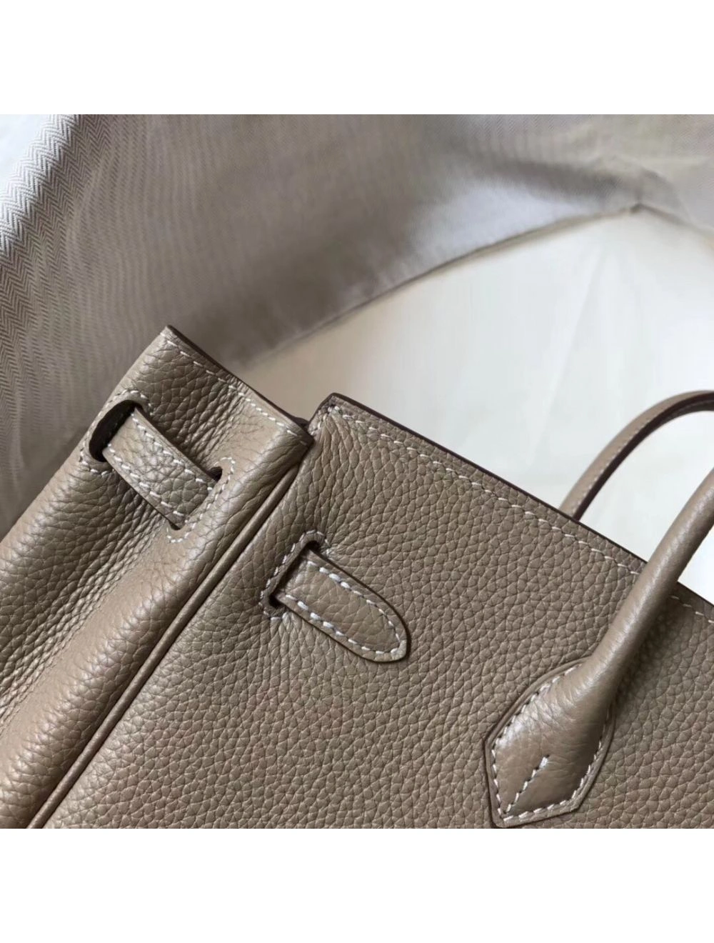 Hermes Birkin 25cm Bag In Tourterelle Clemence Leather GHW