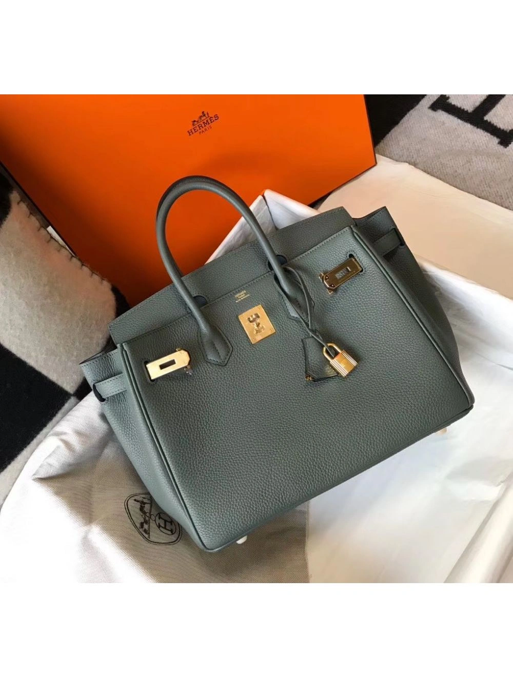 Hermes Birkin 30cm Bag In Vert Amande Clemence Leather GHW