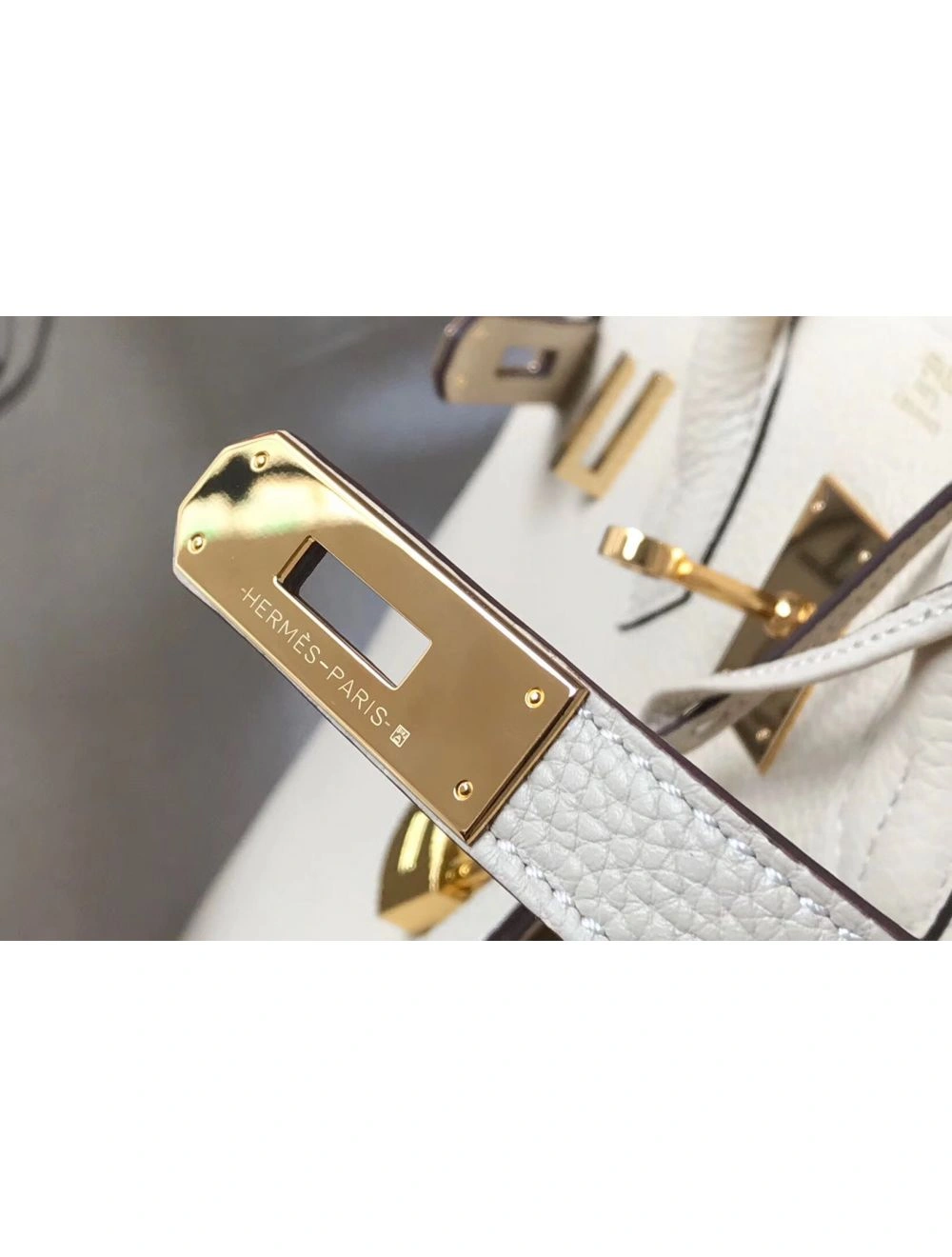 Hermes Birkin 35cm Bag In Beton Clemence Leather GHW