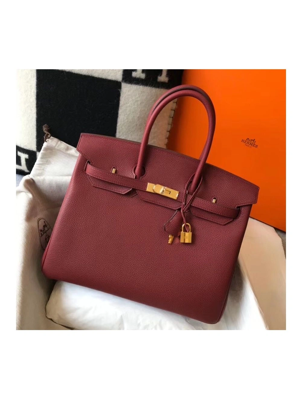 Hermes Birkin 35cm Bag In Bordeaux Clemence Leather GHW