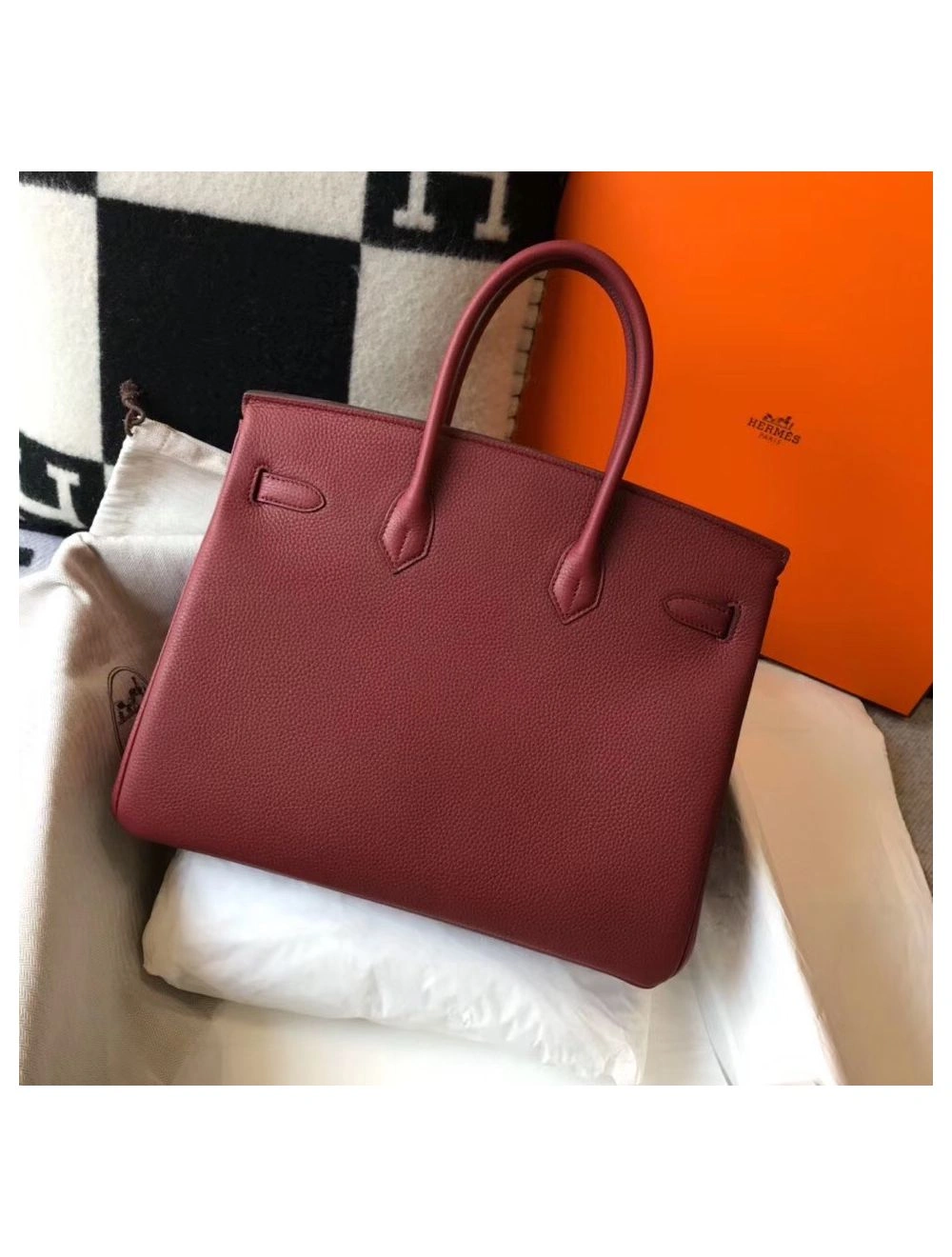 Hermes Birkin 35cm Bag In Bordeaux Clemence Leather GHW