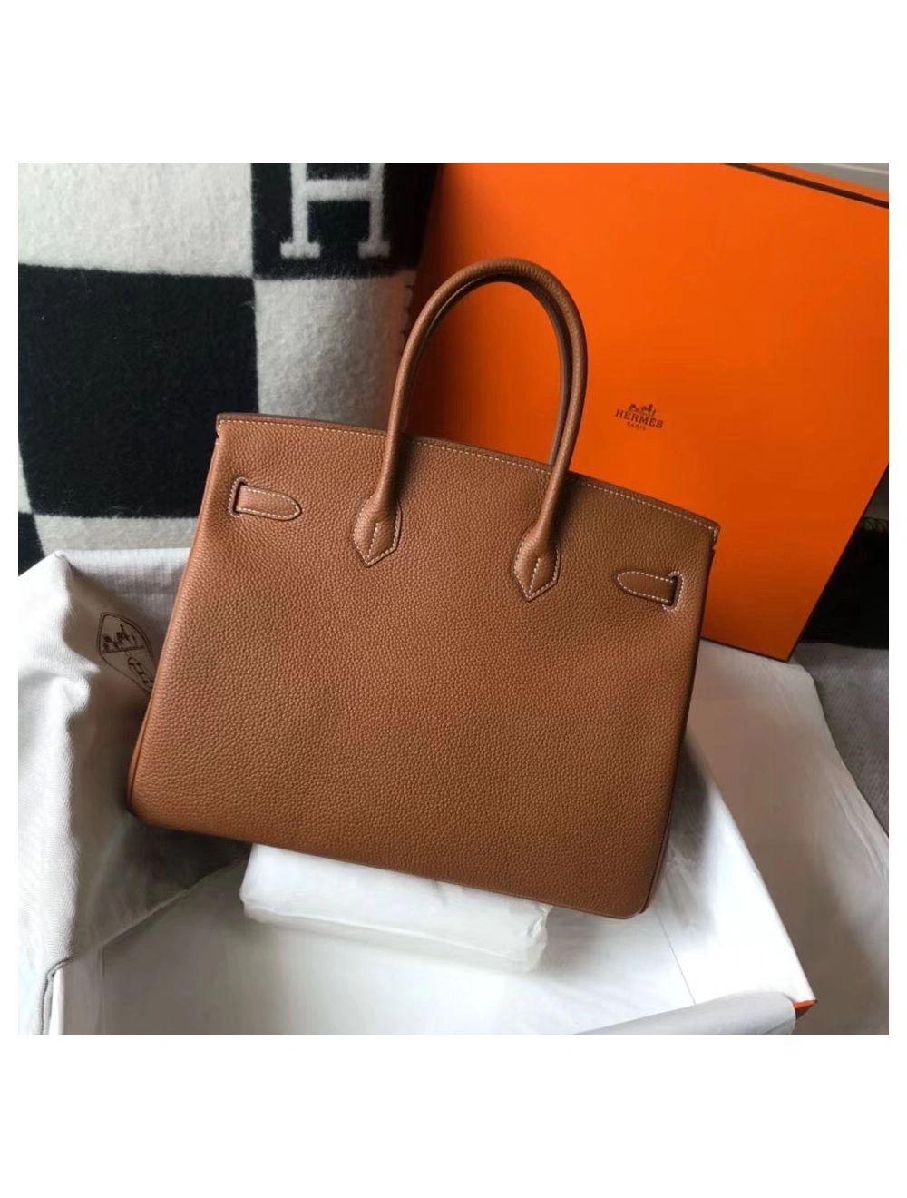 Hermes Birkin 35cm Bag In Gold Clemence Leather GHW